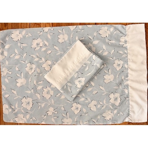 westpoint stevens Other - Vintage pair of pillowcases, Westpoint Stevens, blue floral‎ cottagecore floral